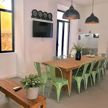 Vandrerhjem Alameda Exclusive House