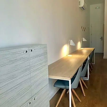 ホステル Alameda Exclusive House *