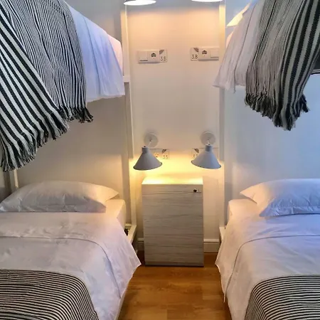 Alameda Exclusive House