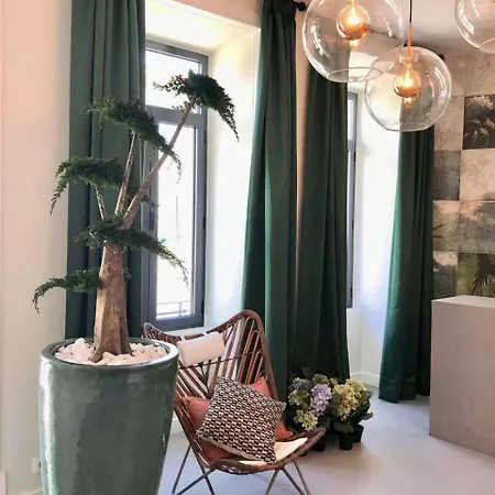 Alameda Exclusive House ホステル ファロ