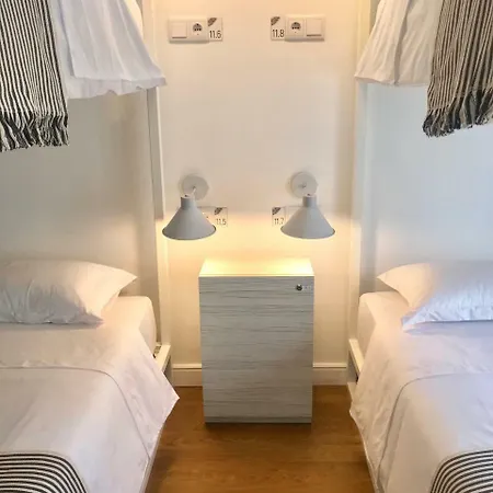 ホステル Alameda Exclusive House
