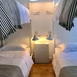 Alameda Exclusive House